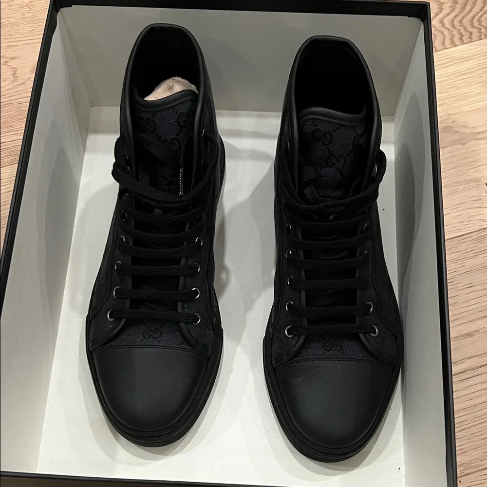 Men’s Gucci high top sneakers